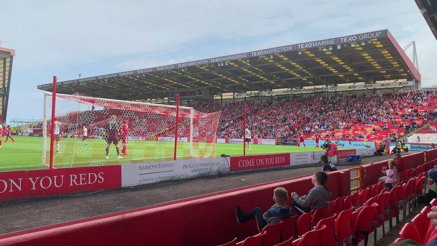 斯特拉斯堡对朗斯