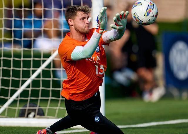 BTi体育-国米前锋连续比赛破门,展现出色射门手感的球员