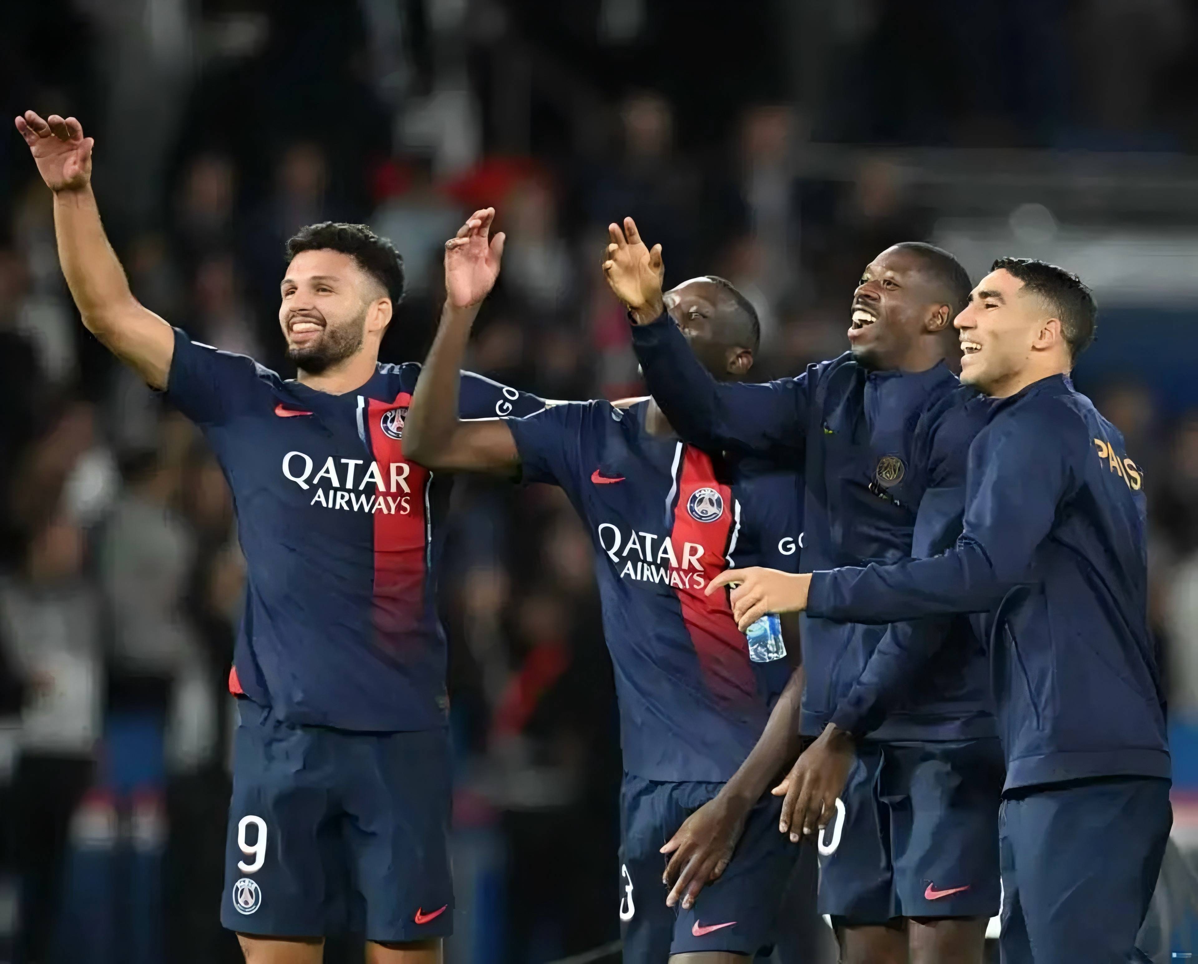 包含欧国联赛场热议高涨,球迷评论纷纷的词条 包含欧国联赛场热议高涨,球迷评论纷纷的词条