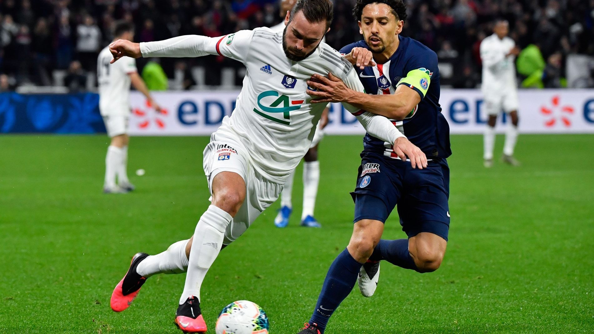 柏林赫塔新援表现出色,助球队取得连胜 柏林赫塔新援表现出色,助球队取得连胜